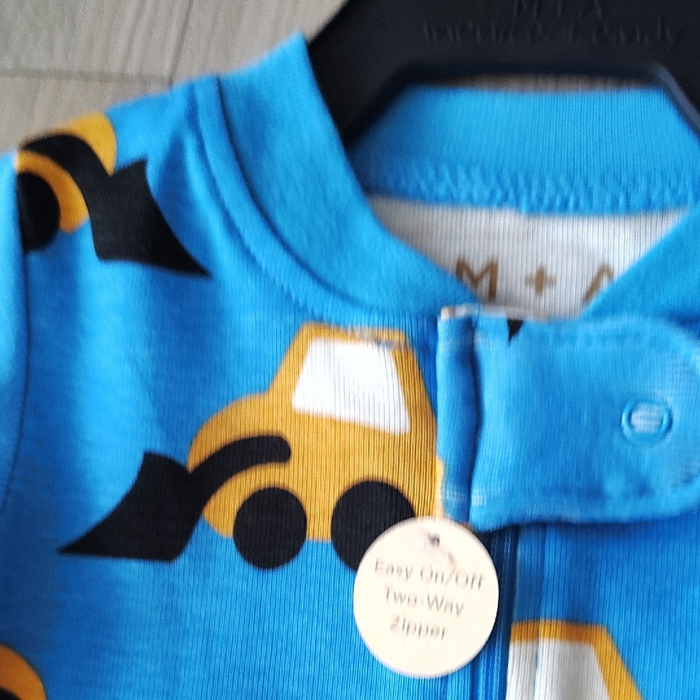 Monica +Andy Organic Cotton Sleep And Play Bundle - Picture 5 of 7